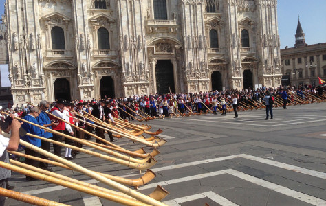 Alphorn Weltrekord in Milano anlässlich der Expo